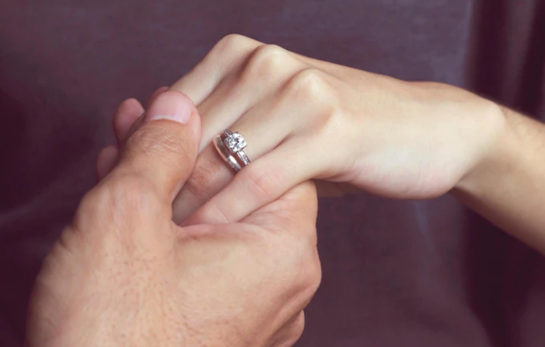 Unique Engagement Rings To Make Your Proposal Memorable
