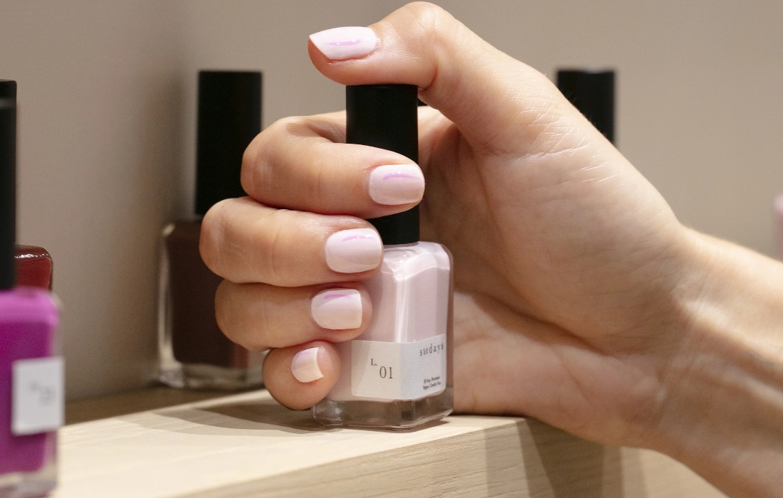 10 TYPES OF NAIL POLISH THAT YOU TRULY NEED BEFORE THE END OF THE YEAR