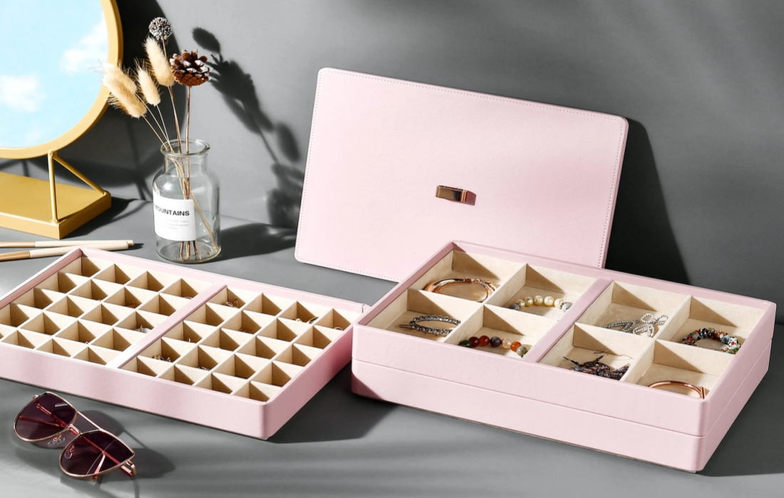7 Trendy Jewelry Boxes And Storage